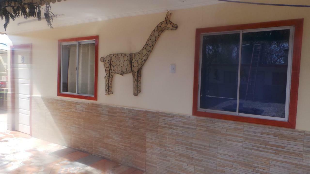 Hostal El Amigo Lucho San Pedro De Atacama Esterno foto